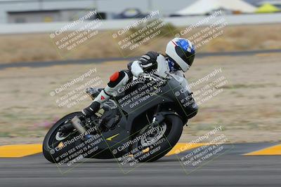 media/Jan-14-2023-SoCal Trackdays (Sat) [[497694156f]]/Turn 4 Set 2 (1030am)/